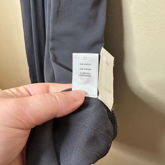 NWT Lou & Grey Mediamix Midi Racerback Dress Women Medium Ballet core minimalist - Picture 10 of 11